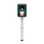 állatriasztó karó, napelemes, 13.5 - 23.5 kHz, PIR mozgásérzékelő 5 - 8 m távolság, USB töltőkábel